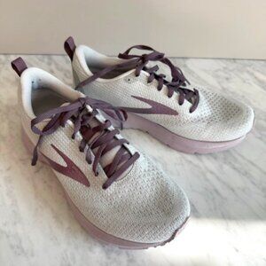 Brooks Revel 4 Running Shoes, Gray & Purple, Women's 8, 1203371B035